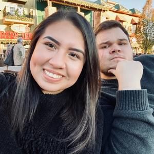 Meet your Posher, Taylor